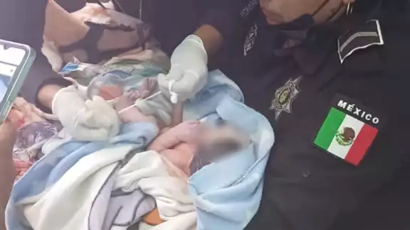 La madre y la bebé fueron trasladadas al Hospital Materno Infantil La madre y la bebé fueron trasladadas al Hospital Materno Infantil