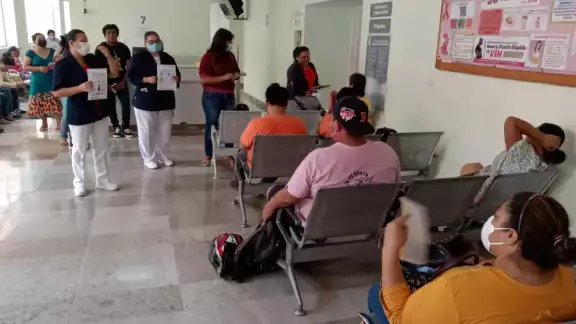 Con la integración de las unidades médicas buscan atención inmediata a los ciudadanos que no sean derechohabientes del IMSS Con la integración de las unidades médicas buscan atención inmediata a los ciudadanos que no sean derechohabientes del IMSS