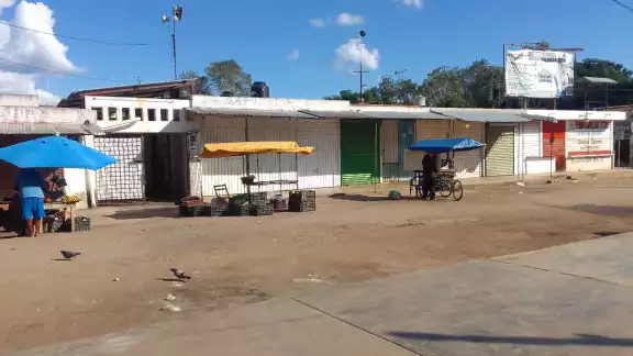 Los locatarios señalaron que seguirán esperando que lo prometido se haga realidad Los locatarios señalaron que seguirán esperando que lo prometido se haga realidad