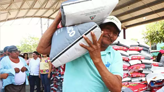 La cobertura actual del proyecto federal abarca a 24 mil 241 campesinos, de los cuales alrededor de mil 800 son de Carmen.