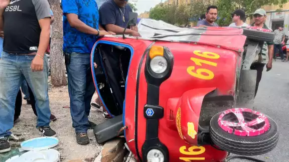 El prestador de servicios tuvo que ser ingresado en el Hospital General de Cancún