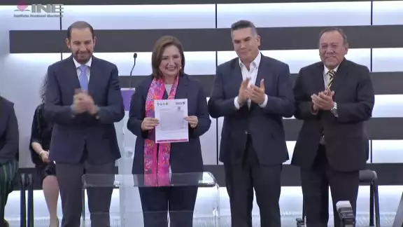 Xóchitl Gálvez realizó ante el INE el registro de su candidatura presidencial para los comicios del 2 de junio Xóchitl Gálvez realizó ante el INE el registro de su candidatura presidencial para los comicios del 2 de junio