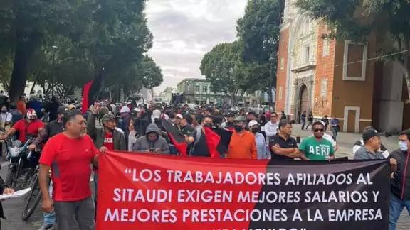 El presidente de la República, confió en que pronto se llegará a un acuerdo entre la empresa Audi y el sindicato El presidente de la República, confió en que pronto se llegará a un acuerdo entre la empresa Audi y el sindicato