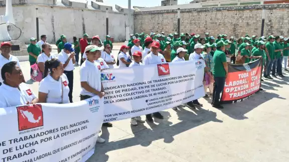 Los sindicatos se unieron para conmemorar este 01 de mayo el Día del Trabajo Los sindicatos se unieron para conmemorar este 01 de mayo el Día del Trabajo