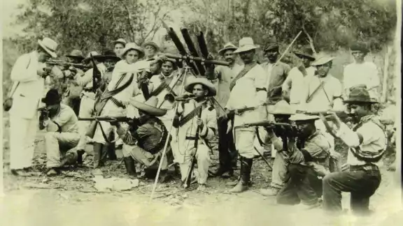 Venustiano Carranza nombró al Gral. Salvador Alvarado, comandante militar del Sureste, en sustitución de Jesús Carranza Venustiano Carranza nombró al Gral. Salvador Alvarado, comandante militar del Sureste, en sustitución de Jesús Carranza