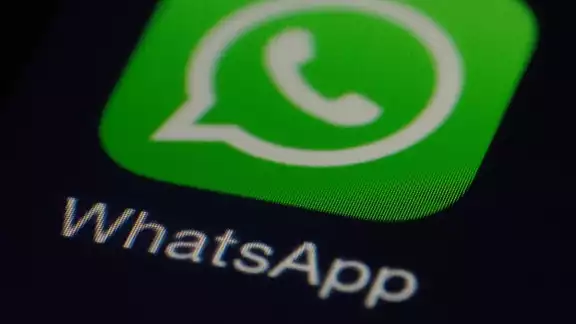 Las redes sociales como WhatsApp, Telegram y demás plataformas de mensajería, suelen utilizar el término PLOX Las redes sociales como WhatsApp, Telegram y demás plataformas de mensajería, suelen utilizar el término PLOX
