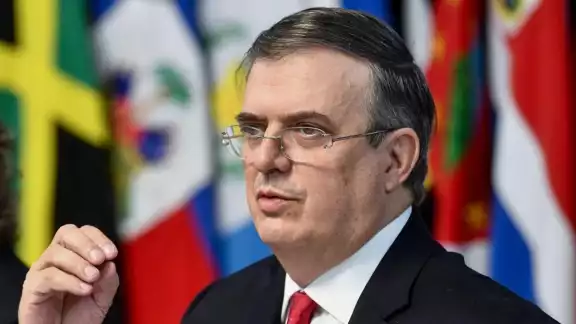 Marcelo Ebrard lamenta la muerte de 42 indocumentados en Texas la tarde de este lunes