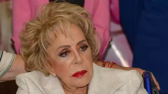 Silvia Pinal fue hospitalizada nuevamente en la CDMX Silvia Pinal fue hospitalizada nuevamente en la CDMX