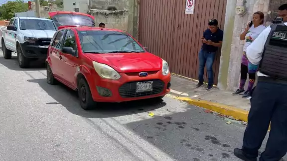 Al revisar sus pertenencias se dio cuenta que le robaron su tarjeta de circulación Al revisar sus pertenencias se dio cuenta que le robaron su tarjeta de circulación