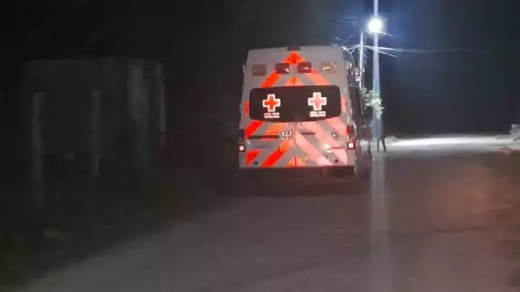 El hombre fue trasladado al hospital El hombre fue trasladado al hospital