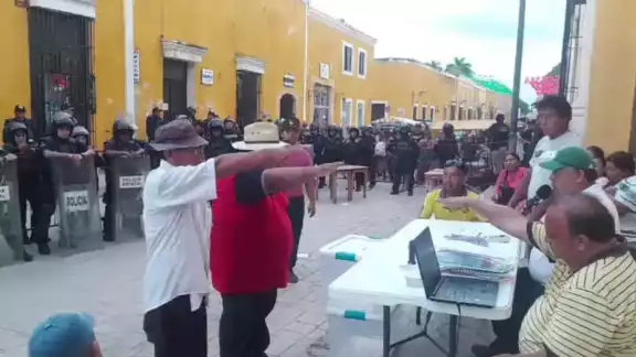 Ganó la planilla verde encabezada por Jorge Lugo Santa María como comisario ejidal y Aurelio Dzul como secretario Ganó la planilla verde encabezada por Jorge Lugo Santa María como comisario ejidal y Aurelio Dzul como secretario
