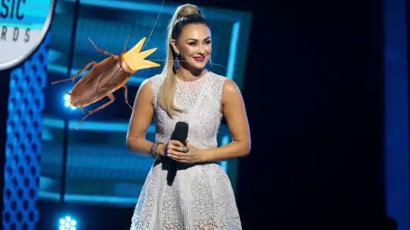 Aracely le vuelve a decir "Cucaracho" a Luis Miguel. Foto: Especial Aracely le vuelve a decir "Cucaracho" a Luis Miguel. Foto: Especial