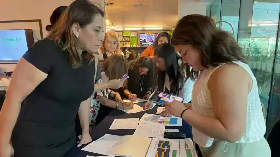 El evento está programado para las 18:00 horas