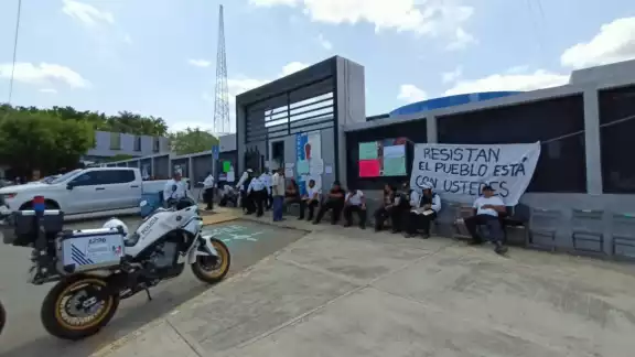 Lamentan las declaraciones de la gobernadora Layda Sansores en su programa del Martes del Jaguar Lamentan las declaraciones de la gobernadora Layda Sansores en su programa del Martes del Jaguar
