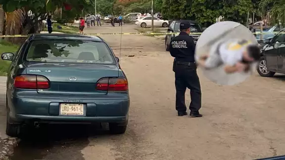 La víctima quedó tendida sobre la vía pública La víctima quedó tendida sobre la vía pública