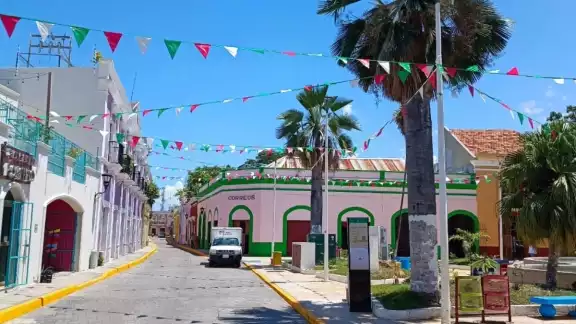 El Ayuntamiento contará este año con la muñeca de origen otomí “Lele” como figura embajadora