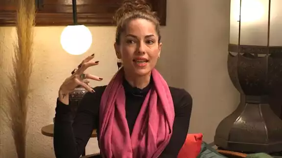 Bárbara Mori dejó el alcohol después de haber sido infiel Bárbara Mori dejó el alcohol después de haber sido infiel