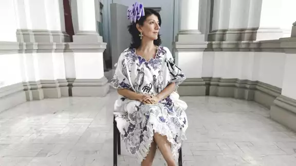 El terno, vestido de ceremonia de la mujer yucateca, ha sido un elemento cultural cambiante