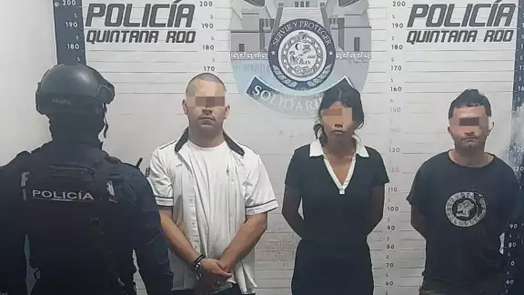 Sorprendieron a una mujer y dos hombres intercambiando envoltorios con posible marihuana