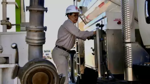 Las mejores prestaciones ayuda a el buen desempeño de los petroleros Las mejores prestaciones ayuda a el buen desempeño de los petroleros