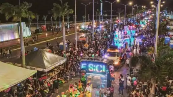 Los desfiles comienzan este jueves 16 de febrero con el Paseo de las Flores