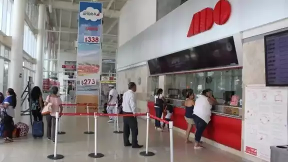 Llegar a Bacalar desde Chetumal tiene un tiempo de media hora Llegar a Bacalar desde Chetumal tiene un tiempo de media hora