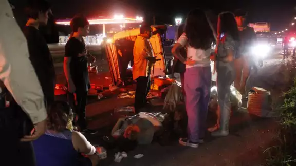Expertos señalan que se requiere mayor presencia policial permanente a lo largo del Anillo Periférico Expertos señalan que se requiere mayor presencia policial permanente a lo largo del Anillo Periférico