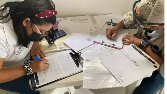 Uno de los comercios recibió una multa económica por parte de inspectores y el otro, una carta compromiso, como primer aviso. Uno de los comercios recibió una multa económica por parte de inspectores y el otro, una carta compromiso, como primer aviso.