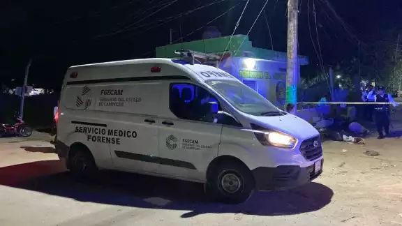 Los pistoleros desenfundaron armas cortas calibre nueve milímetros