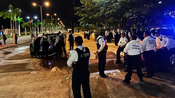 De los 25 vehículos, 12 fueron autos y 13 motocicletas,