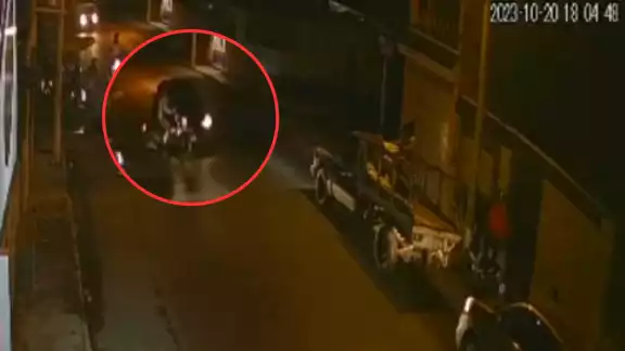El motociclista huyó después del accidente El motociclista huyó después del accidente