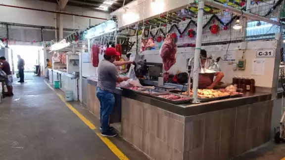 En el mercado de Ciudad del Carmen, existen 600 locales En el mercado de Ciudad del Carmen, existen 600 locales
