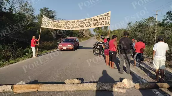 Los campesinos esperaban el pago anticipado de la indemnización de las tierras afectadas, pero la Secretaria de Comunicaciones y Transportes no ha cumplido con el acuerdo
