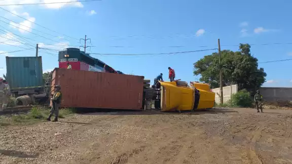 No se reportan lesionados tras el accidente No se reportan lesionados tras el accidente