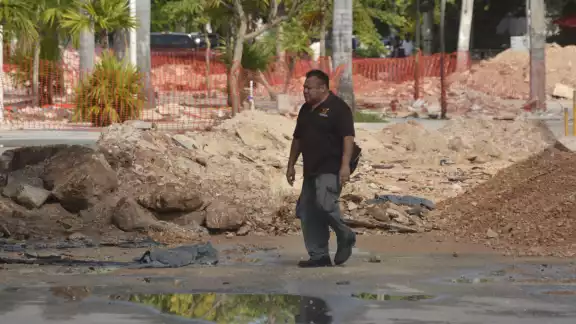 Planean hacer una herradura, bloquear el tráfico y darle vida a la avenida Yaxchilán. Planean hacer una herradura, bloquear el tráfico y darle vida a la avenida Yaxchilán.