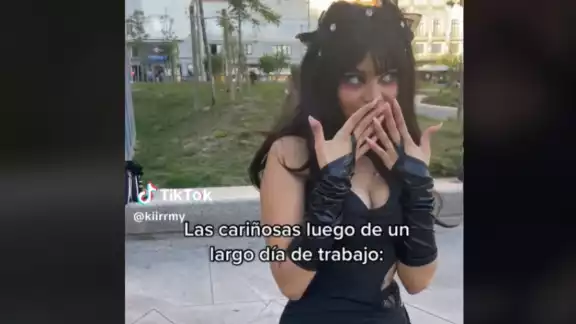 La novia de TikTok sorprende a sus seguidores con su estilo oscuro
