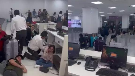 Pasajeros trataron de esconderse para evitar ser alcanzados por alguna bala Pasajeros trataron de esconderse para evitar ser alcanzados por alguna bala
