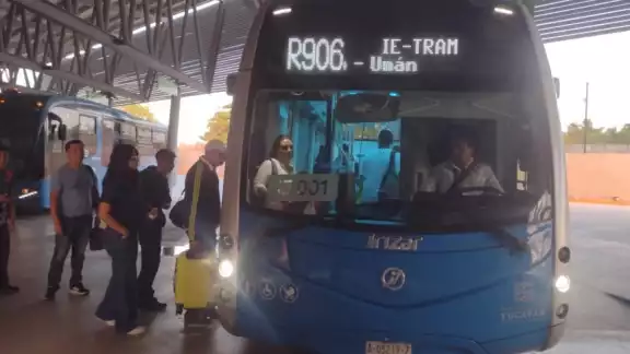 El cobro con tarjetas bancarias aplica solo para algunas rutas Va y Ven