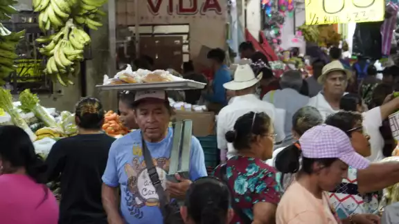 Antes con 500 pesos daba para comprar alimentos para una semana, ahora alcanza para dos días
