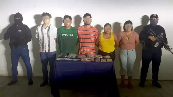 Los presuntos narcomenudistas intentaron darse a la fuga