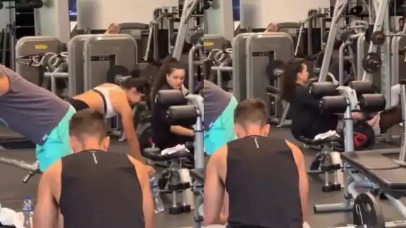 Usuarios captaron a Rosalía en un gimnasio de la CDMX Usuarios captaron a Rosalía en un gimnasio de la CDMX