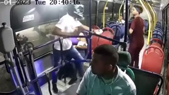 Parece que los pasajeros tienen experiencia en robos
Parece que los pasajeros tienen experiencia en robos