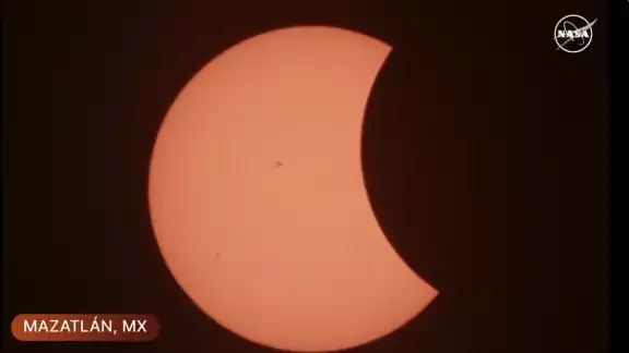 Eclipse solar 2024