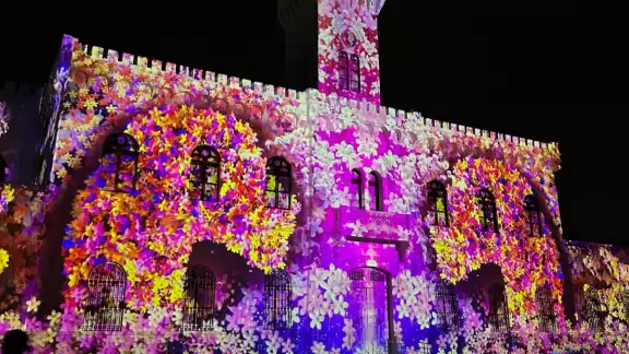 Finalmente, recalcó que con este espectáculo, la capital yucateca atraerá más turismo Finalmente, recalcó que con este espectáculo, la capital yucateca atraerá más turismo