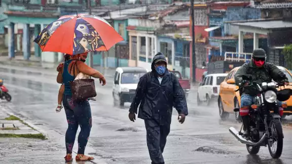 Ida alcanzó la categoría 4 varias horas antes de lo que el Centro Nacional de Huracanes tenía previsto
Ida alcanzó la categoría 4 varias horas antes de lo que el Centro Nacional de Huracanes tenía previsto
