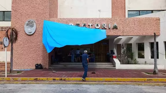La deuda de la Unacar supera los 4 mil 500 mdp y el Gobierno del Estado no puede seguir apoyando con “mejorales" La deuda de la Unacar supera los 4 mil 500 mdp y el Gobierno del Estado no puede seguir apoyando con “mejorales"