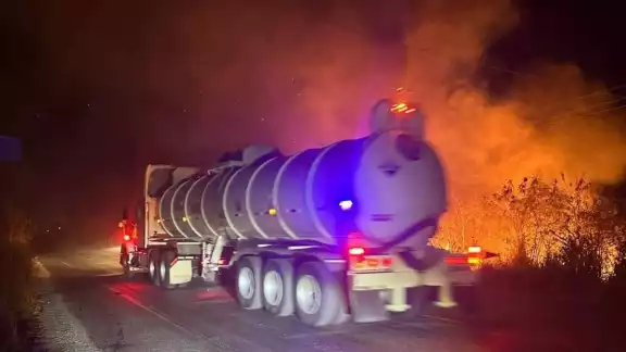 Se mantiene en vigilancia algunos conatos reportados en carretera federal Escárcega-Villahermosa Se mantiene en vigilancia algunos conatos reportados en carretera federal Escárcega-Villahermosa