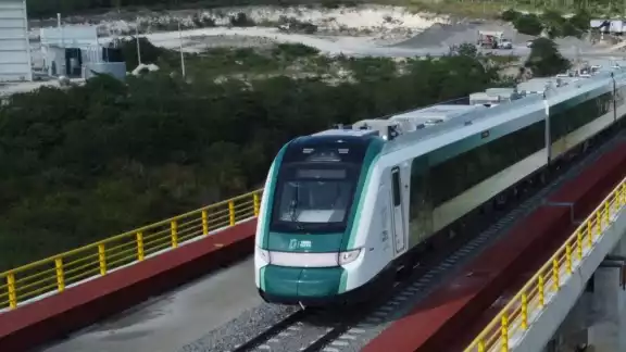 El Tren Maya continúa extendiendo su recorrido en el Sureste El Tren Maya continúa extendiendo su recorrido en el Sureste