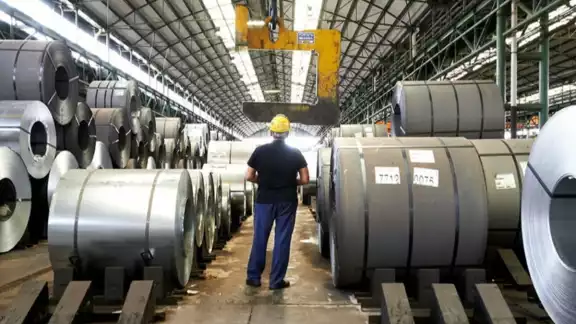 La Secretaría de Economía de México, bajo la supervisión de Andrés Manuel López Obrador, está revisando cuidadosamente el flujo de importaciones de acero y aluminio hacia Estados Unidos La Secretaría de Economía de México, bajo la supervisión de Andrés Manuel López Obrador, está revisando cuidadosamente el flujo de importaciones de acero y aluminio hacia Estados Unidos