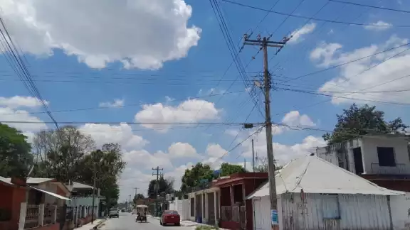 Las fallas han dejado sin energía eléctrica por varias horas a los habitantes de Escárcega